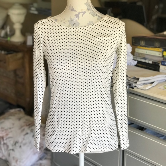 Banana Republic Tops - Banana Republic polka dot top size small.